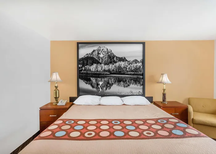Super 8 By Wyndham Diamondville